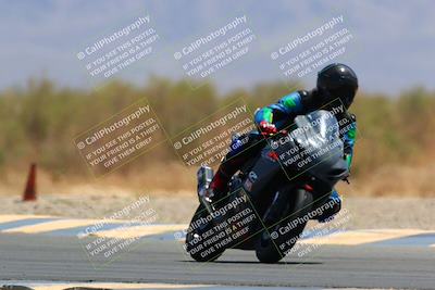 media/May-15-2022-SoCal Trackdays (Sun) [[33a09aef31]]/Turn 7 (1145am)/